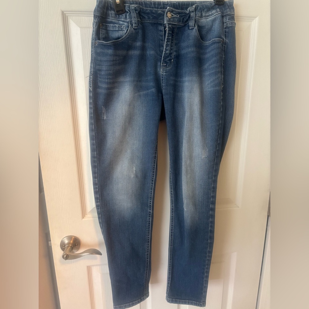 5/$25 Kensie Jeans